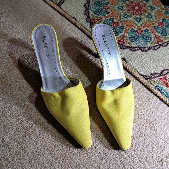 BCBGirls    - Picture 12 of 14